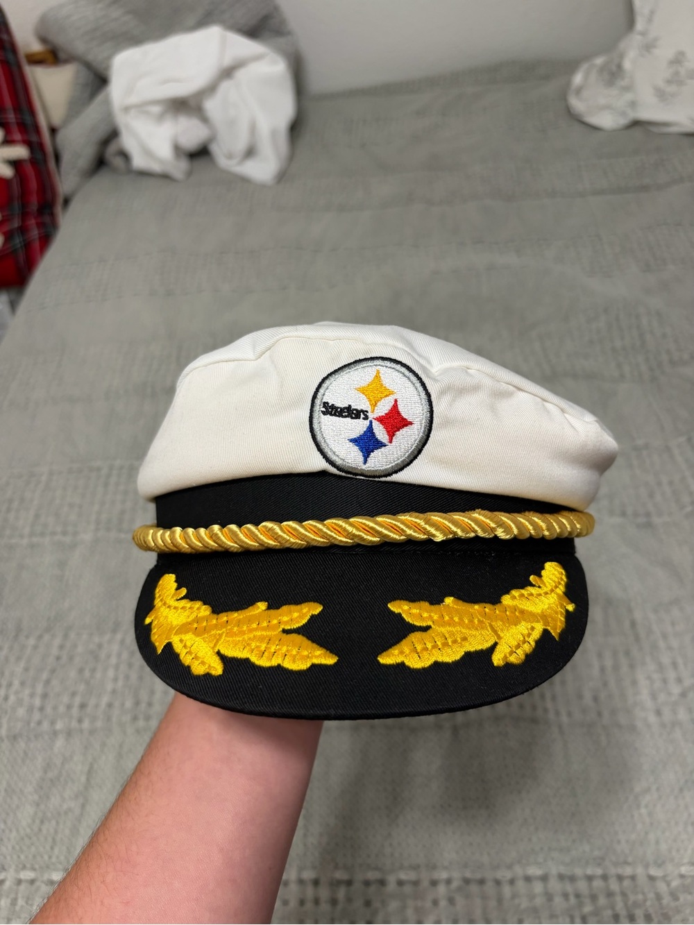 Pittsburgh Steelers White and Black Captain's Hat with Gold Embroidery